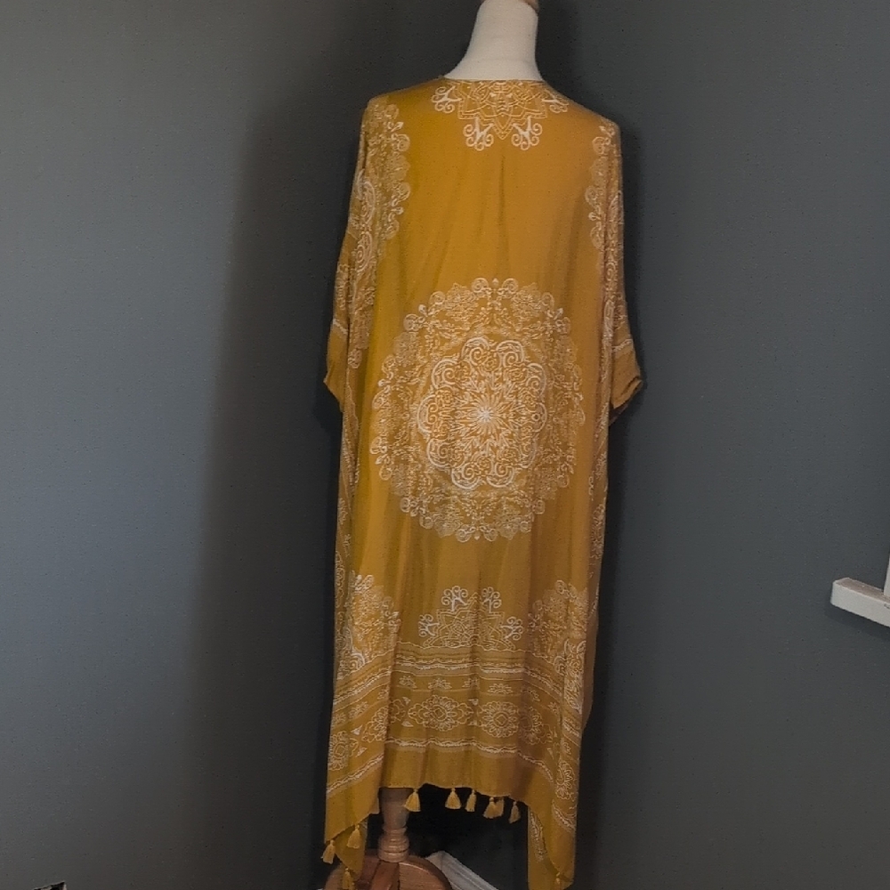 Maurices Mustard Kimono with Ivory Accents - Picture 7 of 8